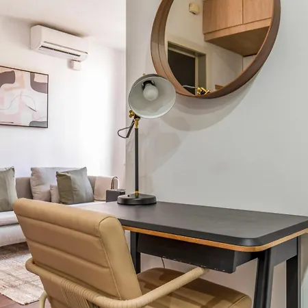 Blueground La Dreta De Leixample Balcony Bcn-130 公寓 *